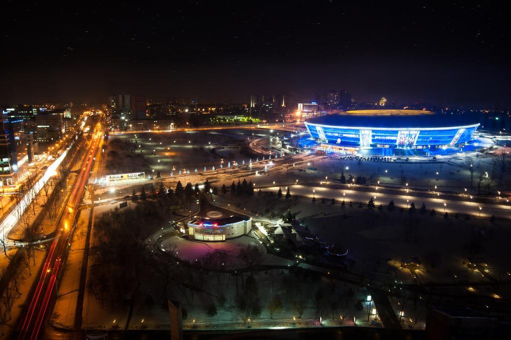 Victoria Hotel Center Donetsk Exteriör bild